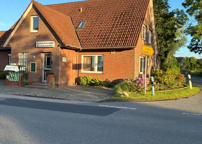 Hotel Pension Schienfatt Am Dornumersieler Tief
