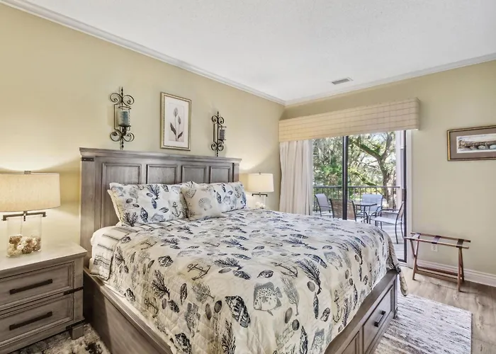 2311 Courtside Villas