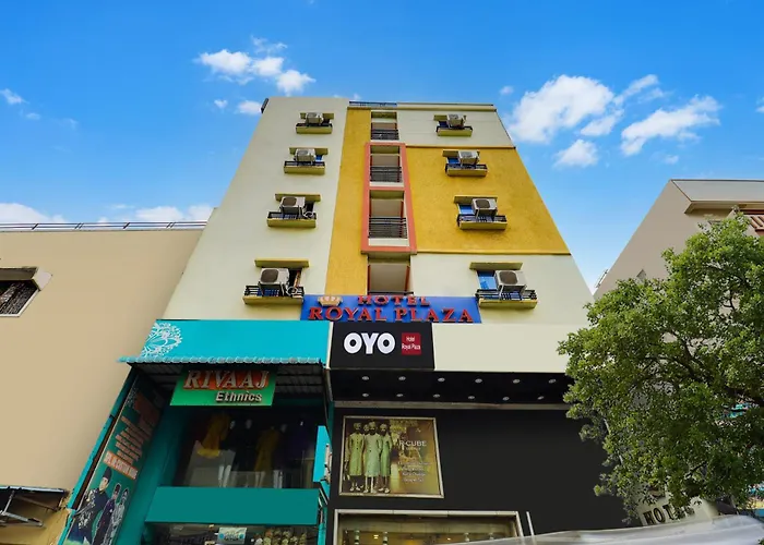 Collection O New Royal Plaza Nampally