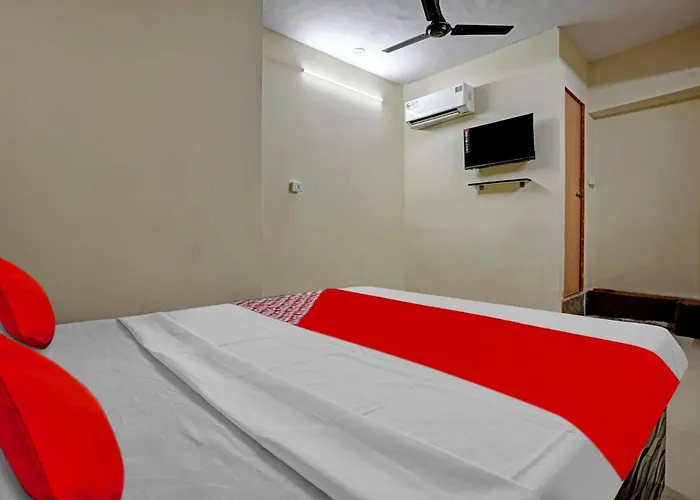 Oyo Flagship 81234 Hotel Velvet Rooms