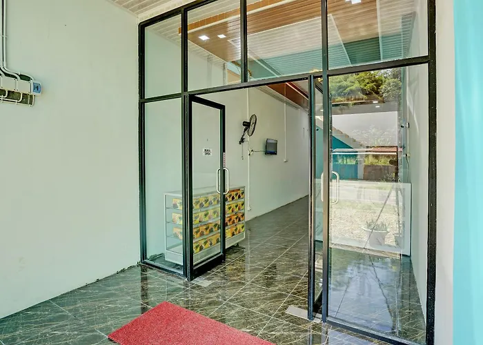Oyo 92700 D' Ngalau Residence Syariah