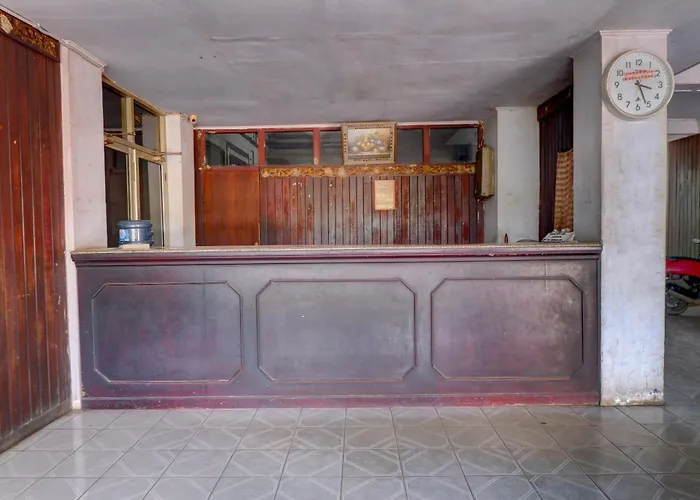 Oyo 92748 Hotel Tepian Batang Hari