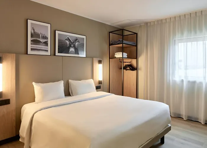 Campanile PRIME - Paris - Porte de Bagnolet
