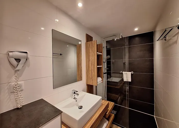 The Originals Boutique, Hotel Les Strelitzias