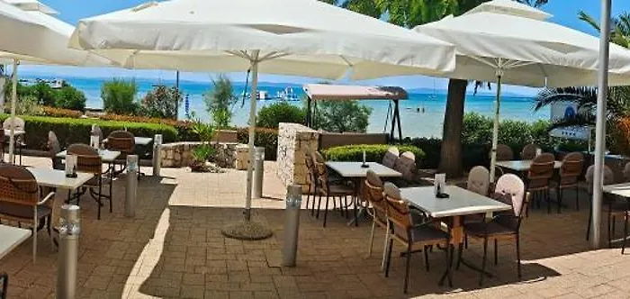 Hotel Laguna