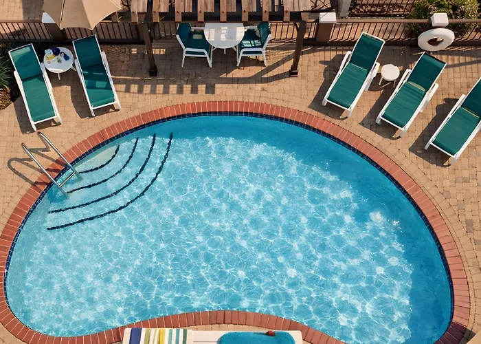 Holiday Inn Express Hotel And Suites Brownsville By Ihg