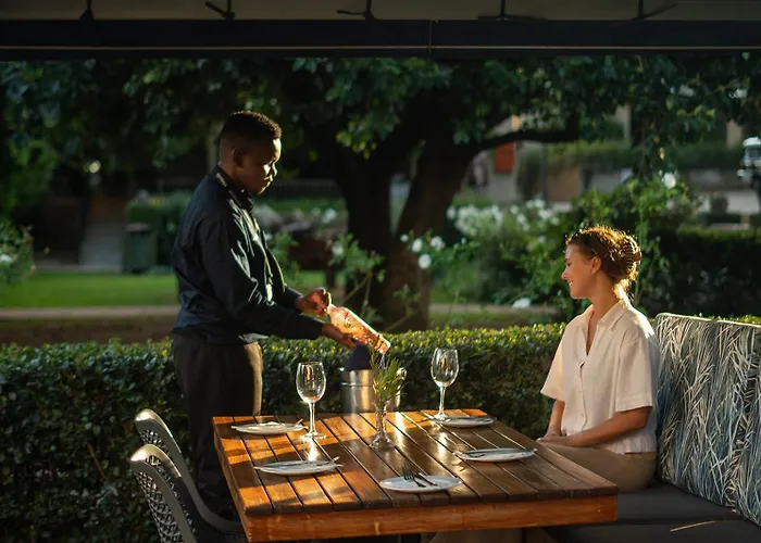 Casterbridge Hollow Boutique Hotel