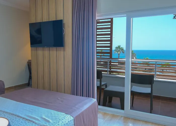 Azak Blue Otel