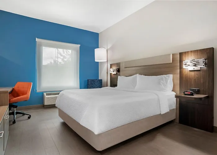 Holiday Inn Express Fairhope - Point Clear By Ihg