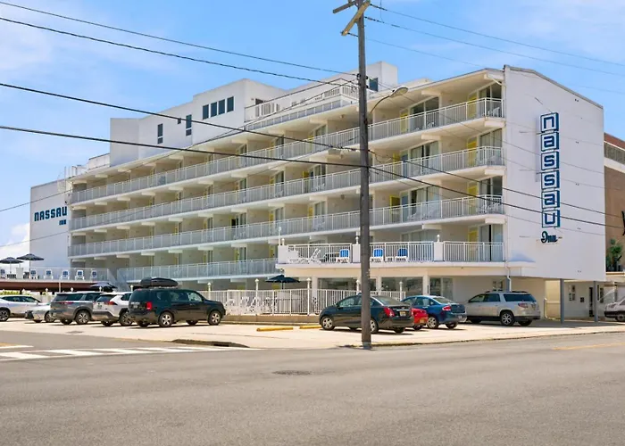 Nassau Inn Beachfront