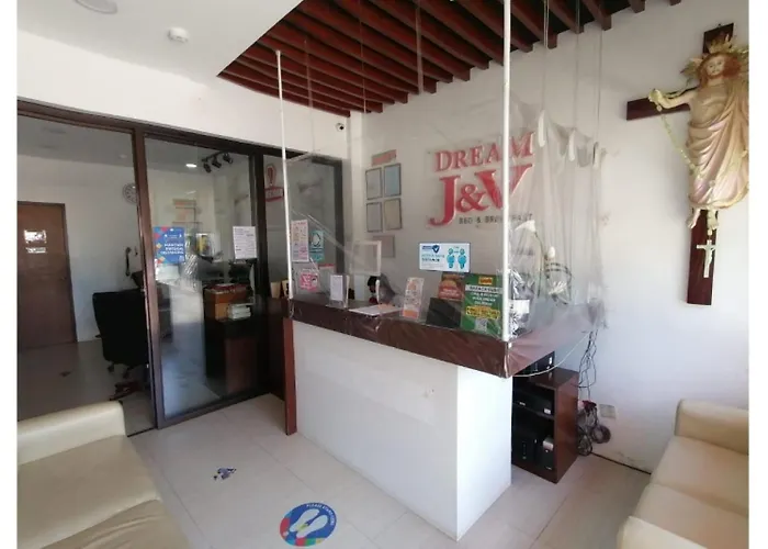 Oyo 869 Jnv Dream Hotel