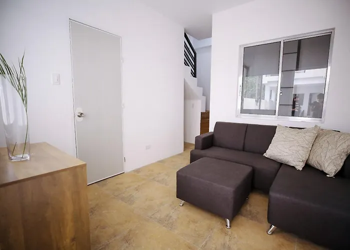 Oyo 789 Abn Residences