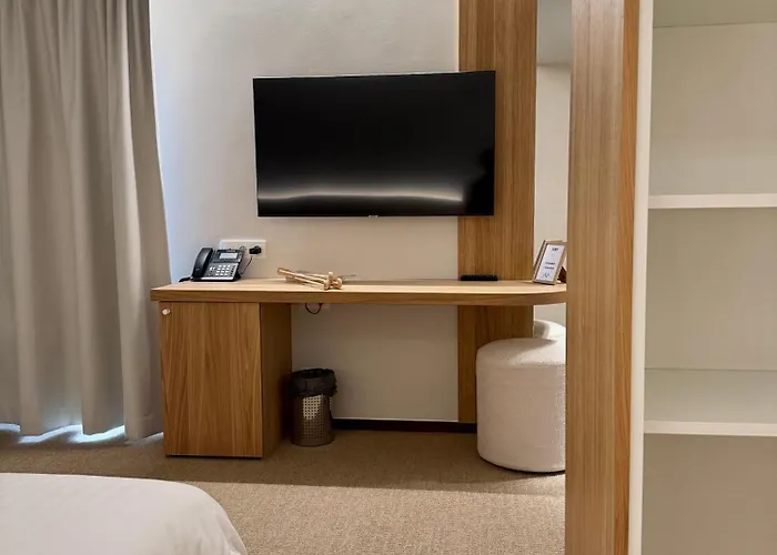 Hotel Sirius