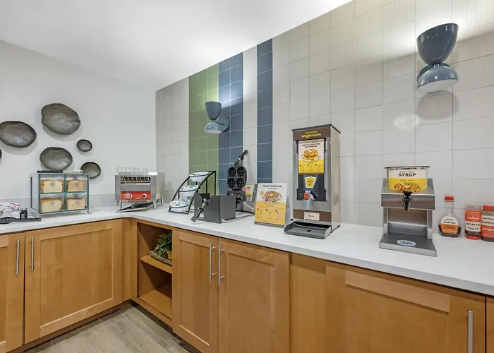 Best Western Plus Dubuque Hotel And Conference Center