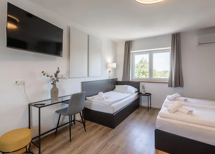 171 Hotel Hegyeshalom
