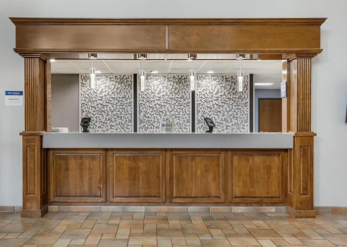 Best Western Plus Southpark Inn & Suites