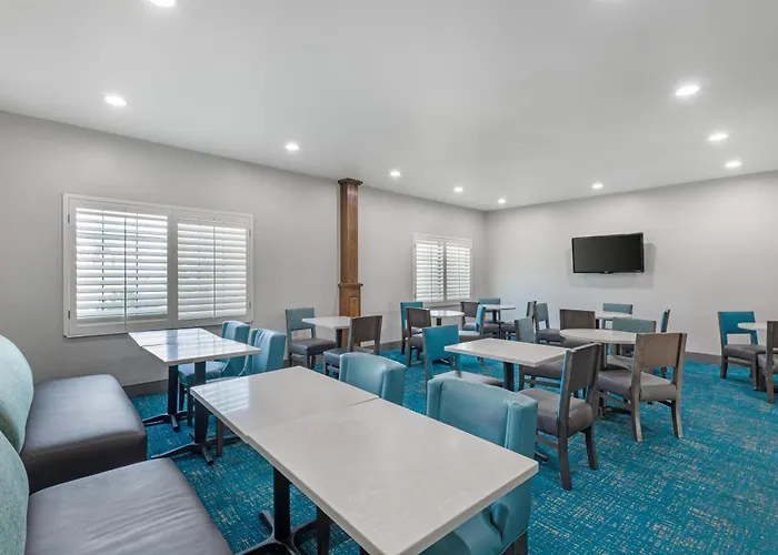 Best Western Plus Southpark Inn & Suites