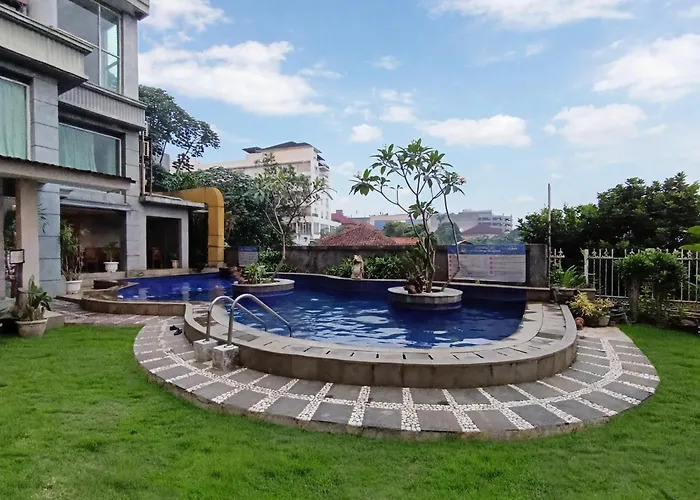 Onih Hotel