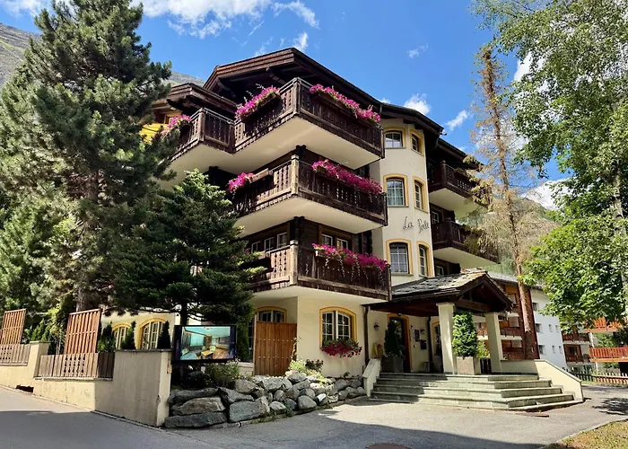 Laperle Apartments & Spa Access At Alpen Resort
