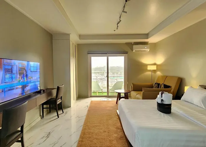 Private Rooms In M Stay Clark Terrace Building Near Midori, Swissotel, And Clark Airport