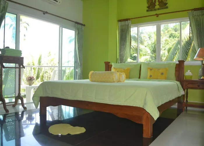 Sairougn Seaview Hotel