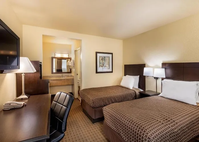 Lemon Heights Inn