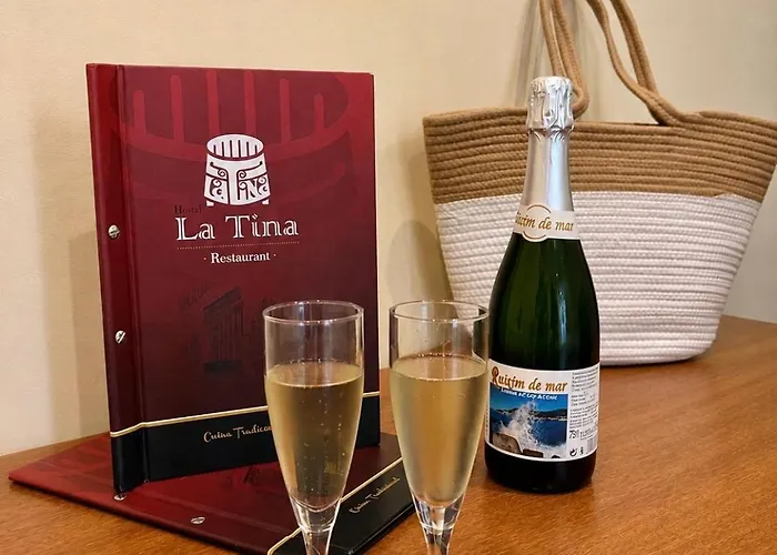 Hostal La Tina