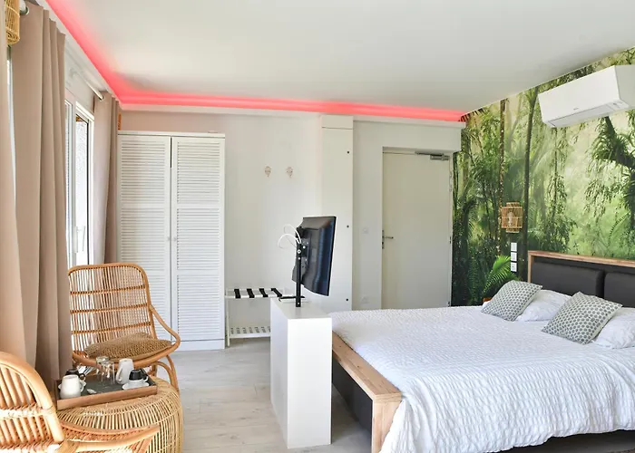 Suite Aracari, Clim, Balneo, Terrasse - Parc Des Oiseaux
