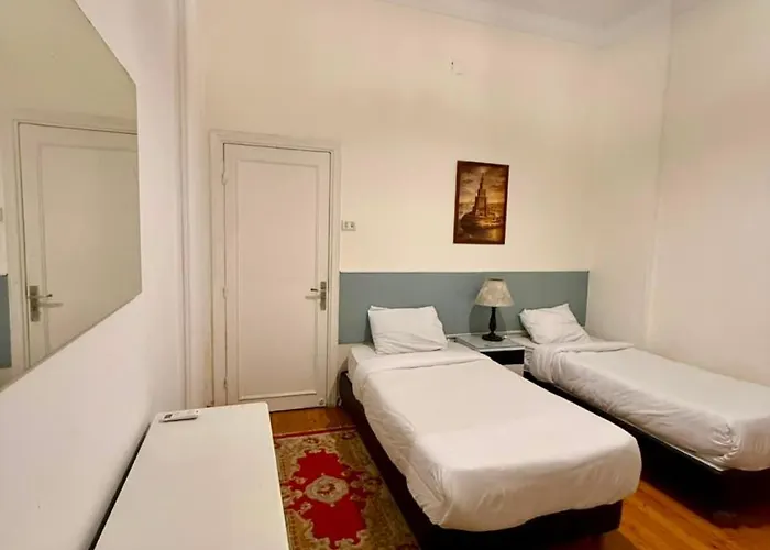 Ritz Hotel
