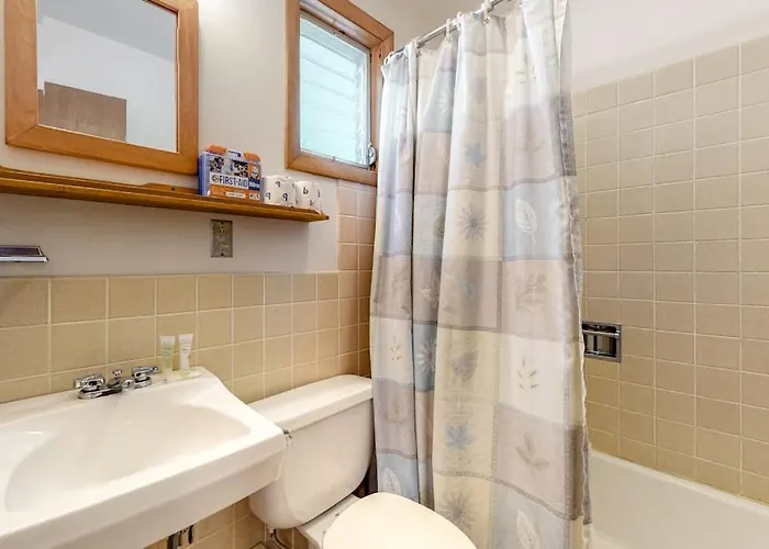 King Birch Lake Home, Unit 3