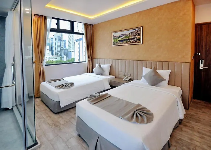 Violet Hotel 2