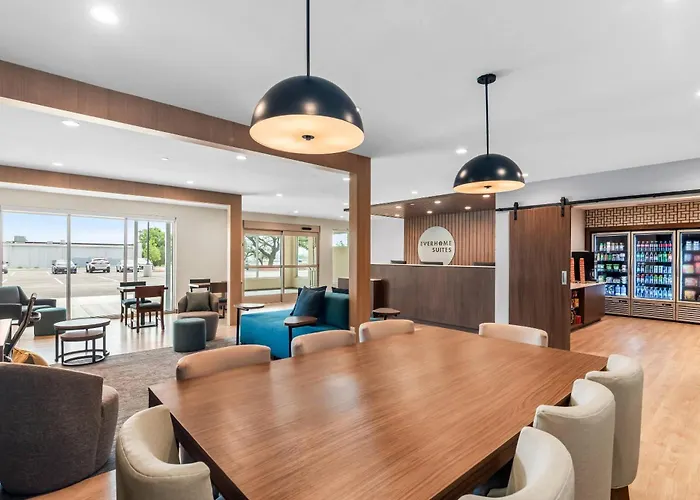 Everhome Suites Georgetown - Austin