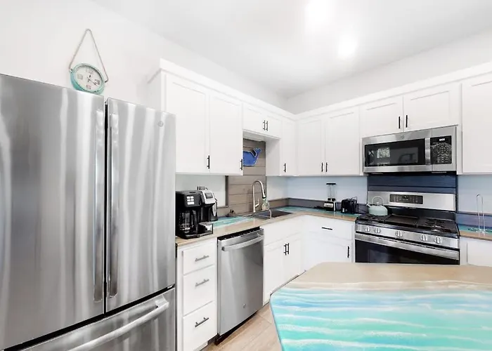 Dog-Friendly Home With Wifi Private Washer&Dryer Balcony And Two Living Rooms