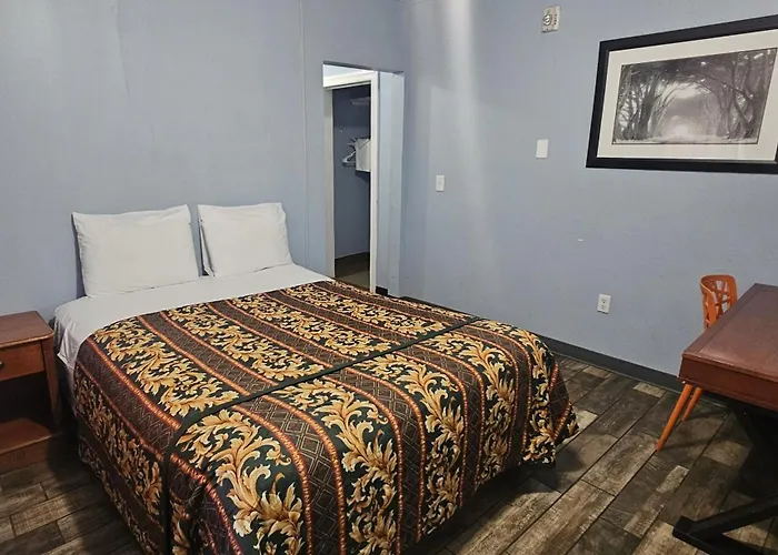 Haiban Hotel Jersey City -Journal Square
