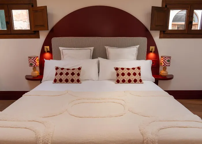 Casa Roca - Palma Old Town Wine Hotel