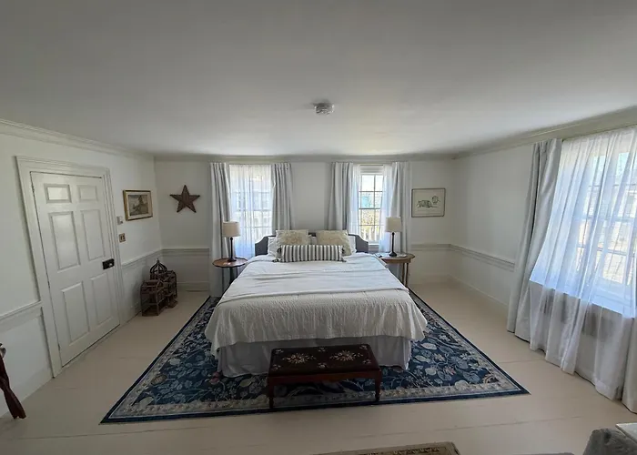 Windsor House Inn