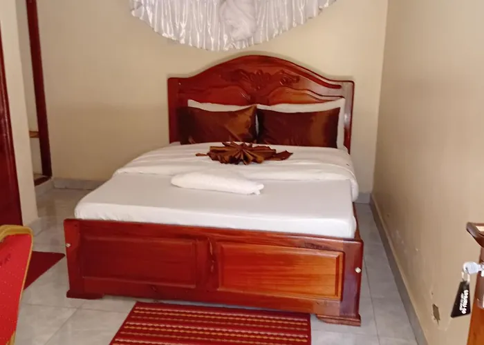 Uhuru 50 Hotel