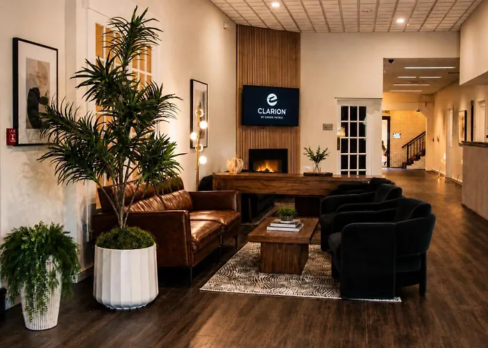 Clarion Inn