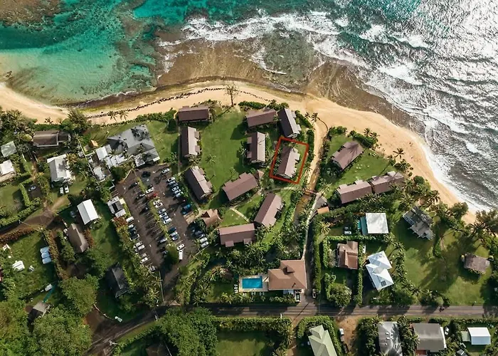 Beach Front Tunnels Beach Haven Pool & Hot Tub