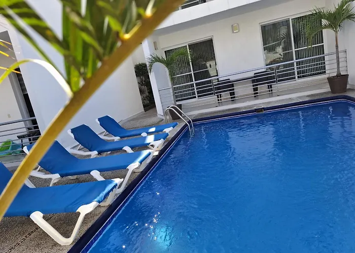 B1 Luxurious Condo A Few Meters From The Beach, Ground Floor