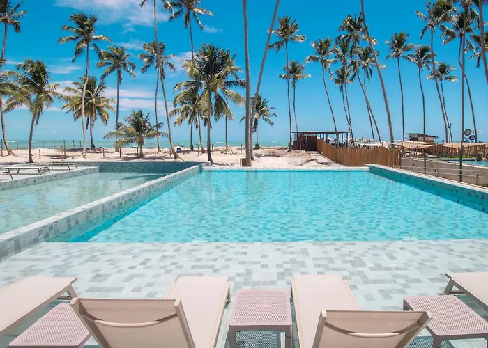 Aptos em Cond Pé na Areia Ipioca Beach Life Maceió by MME