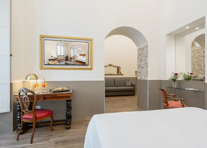 Hotel Roma E Rocca Cavour