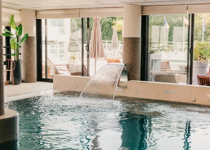 Le Riviera - Hôtel Restaurant&Spa - Ex Golden Tulip Aix les bains