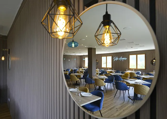 Hotel Turmo