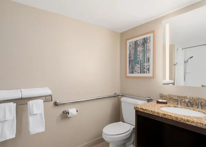 Embassy Suites By Hilton Seattle - Tacoma International Airport