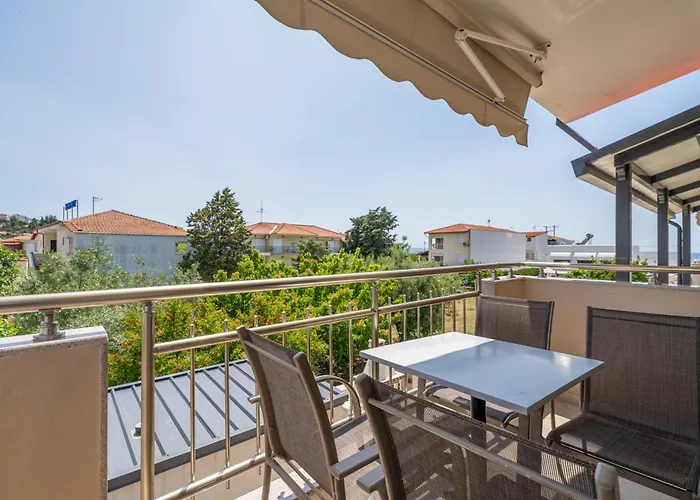 Meliton Inn Hotel & Suites By The Beach