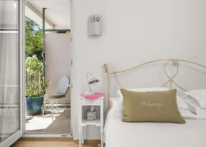 Villa Stefanija Small Boutique Hotel&Restaurant