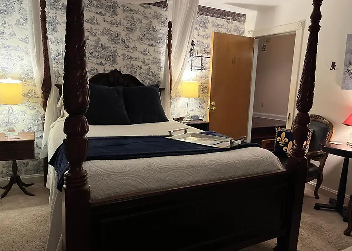 Woodstock Inn Bed & Breakfast