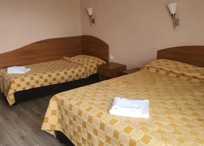 Family Hotel Central