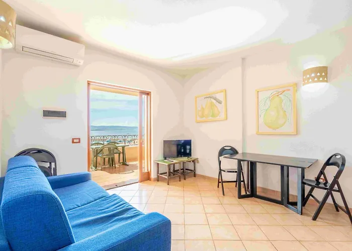 Aparthotel A.I.R. Isola Rossa Borgo Di Mare